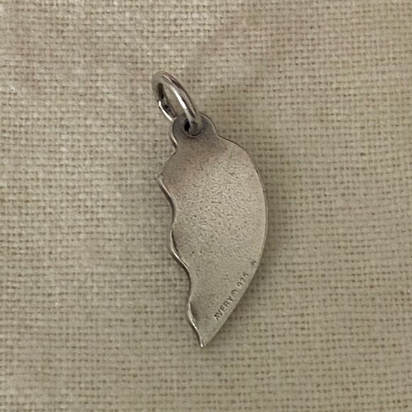 James Avery 1/2 Best Friend Charm - Picture 3 of 3
